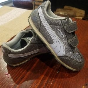 Girls Puma Tennis Shoes